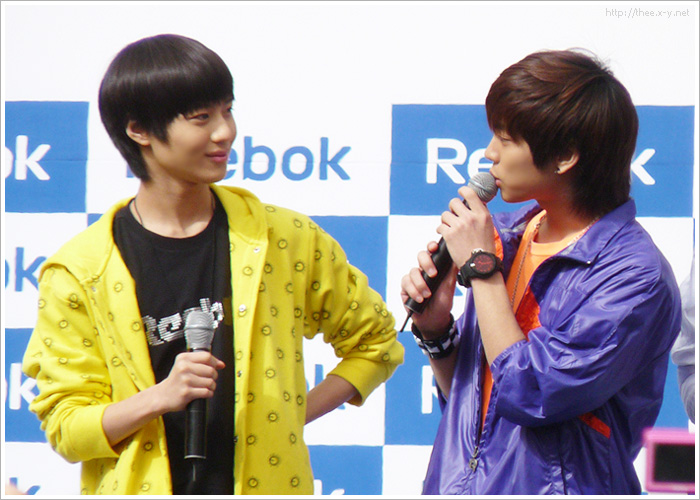 090220_reebok_24.jpg 090220_reebok_24.jpg