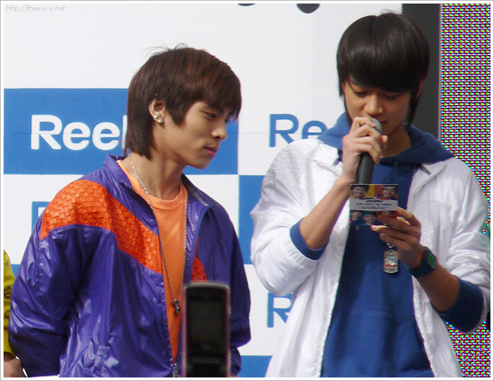 090220_reebok_34.jpg 090220_reebok_34.jpg