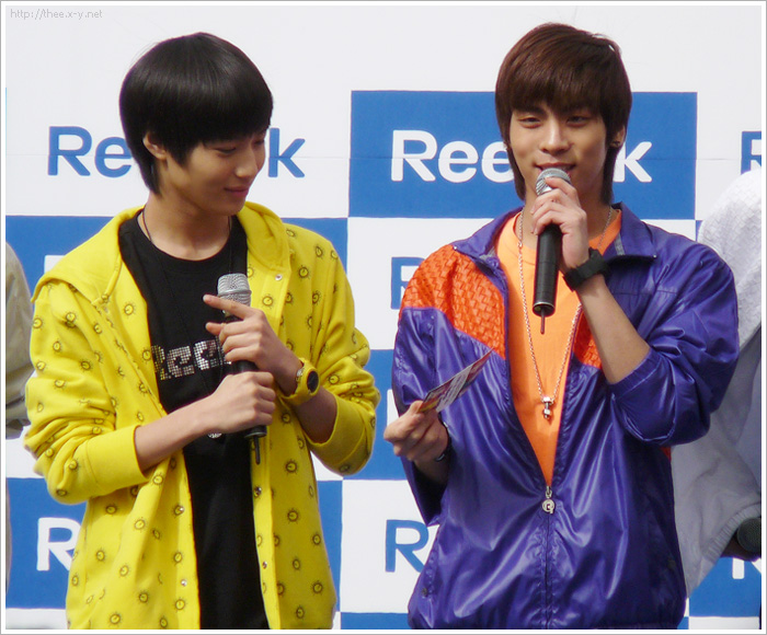 090220_reebok_35.jpg 090220_reebok_35.jpg